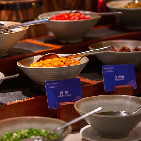 فندق Wyndham Grand Plaza Royale Hot Springs فنغهوانغ المظهر الخارجي الصورة